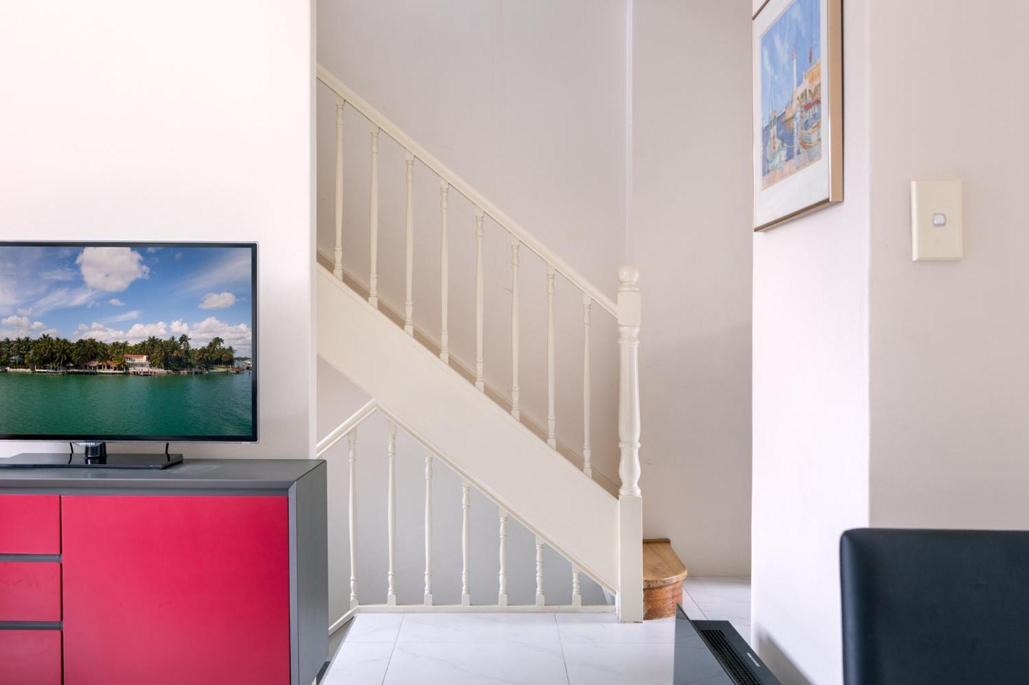 Spacious 3-Bed Townhouse In Stylish Balmain Cité de Cité de Sydney Extérieur photo